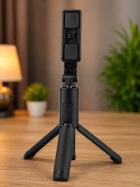 Q07 Bluetooth Selfie Stick Tripod with Wireless Remote | 360° Rotation | Extendable